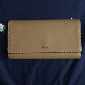 Fossil Wallet, brand new !!